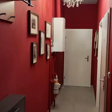 בית הארחה Albert Rooms ברלין