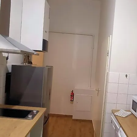 Albert Rooms 3* ברלין