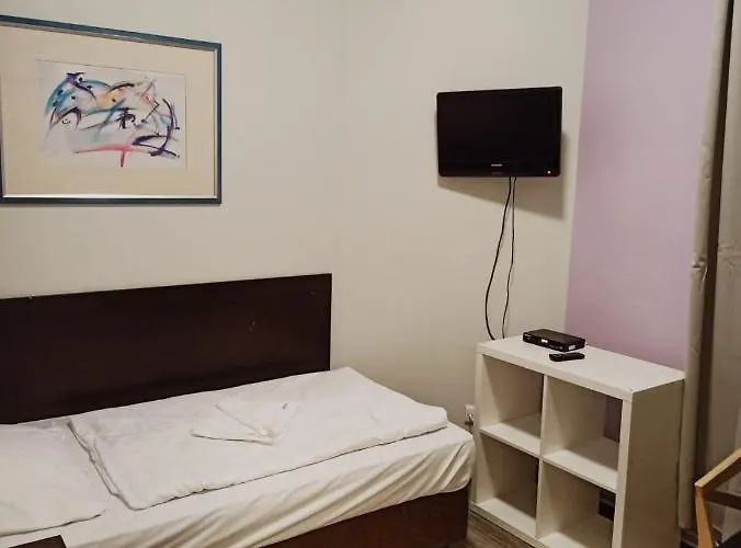 Albert Rooms ゲストハウス