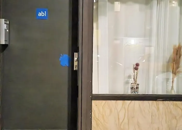 Albert Rooms ゲストハウス