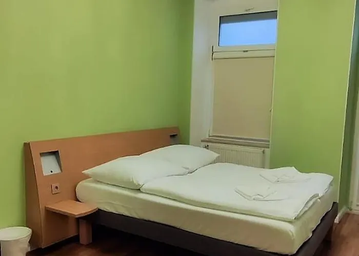 Albert Rooms Pensionat 3*