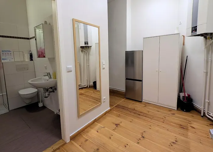 Pensionat Albert Rooms 3*