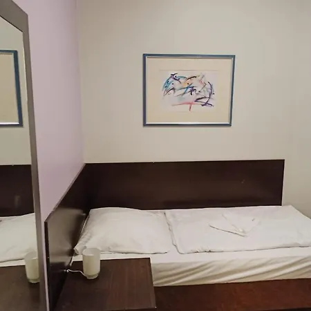 Vendégház Albert Rooms Berlin