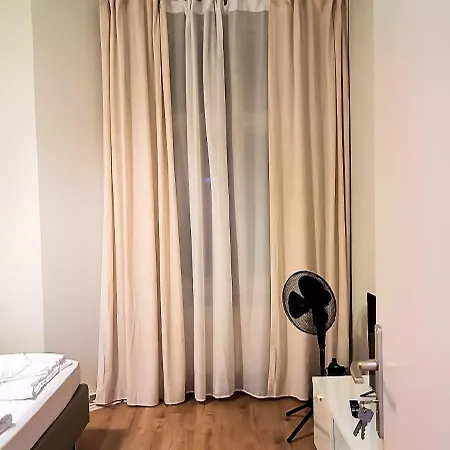 Albert Rooms 3* Berlin