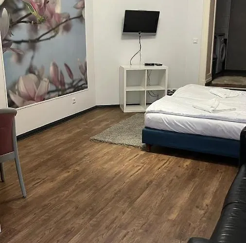 בית הארחה Albert Rooms ברלין